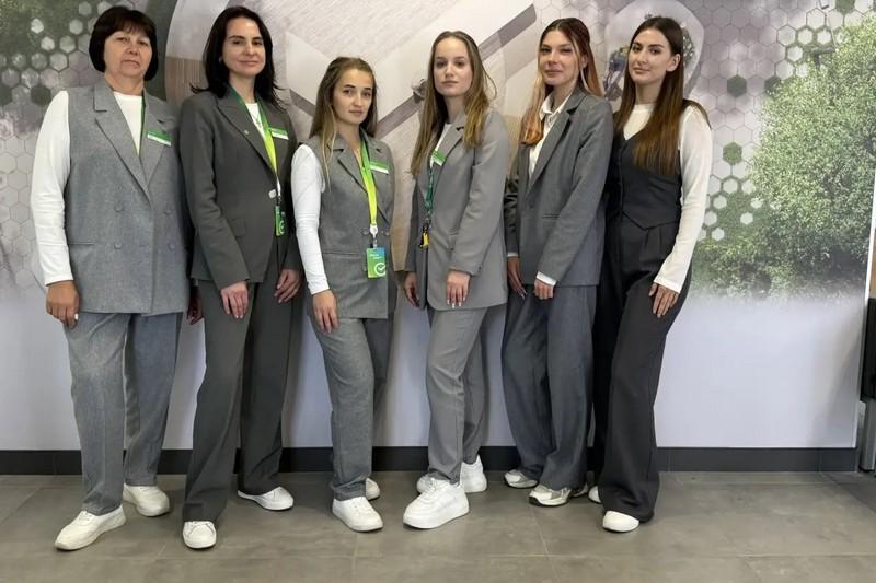 Банк рядом с домом: для жителей Макеевки и Кировского Сбер открыл новые офисы